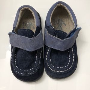See Kai Run Navy suede loafers size 8 toddler